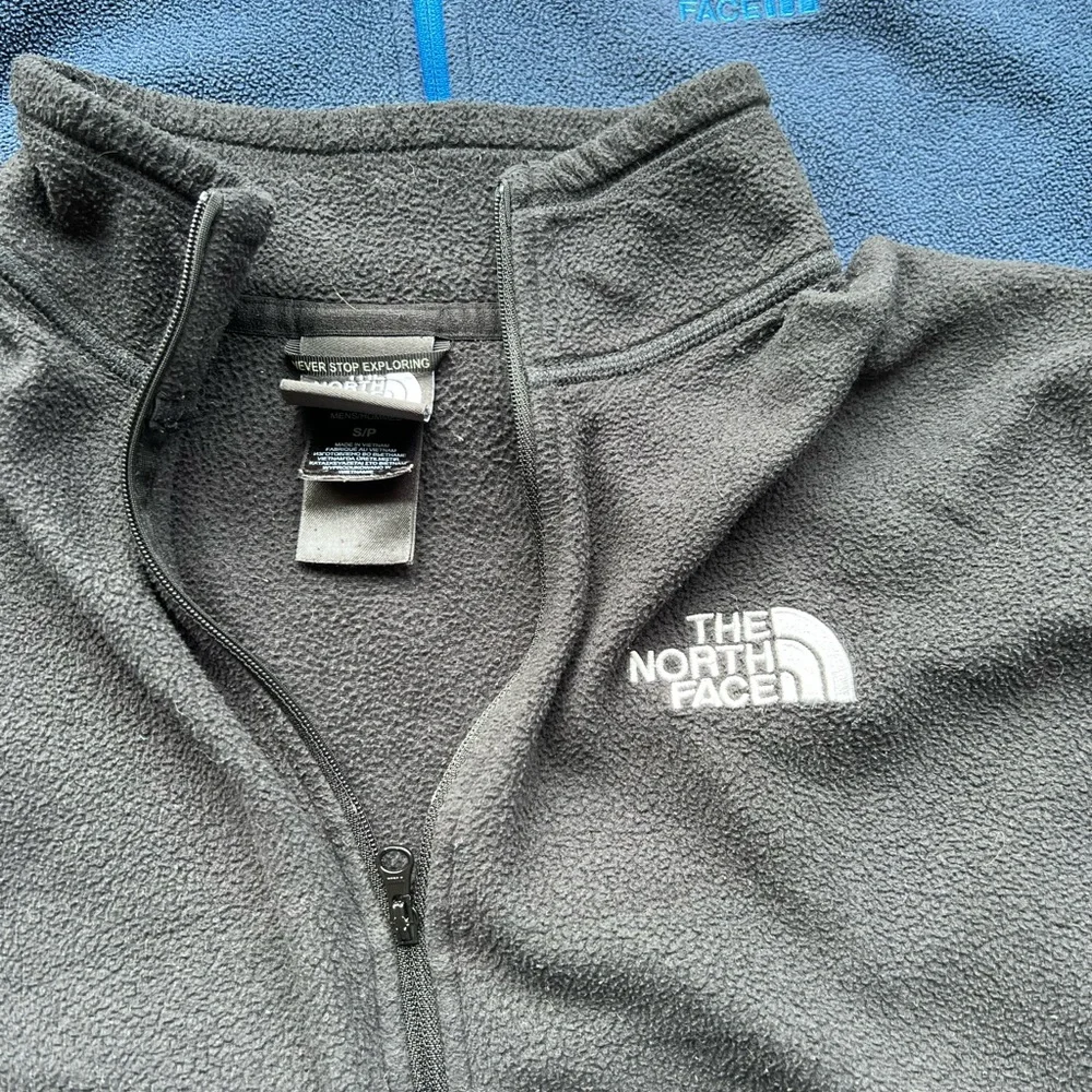 The North Face reposhing this